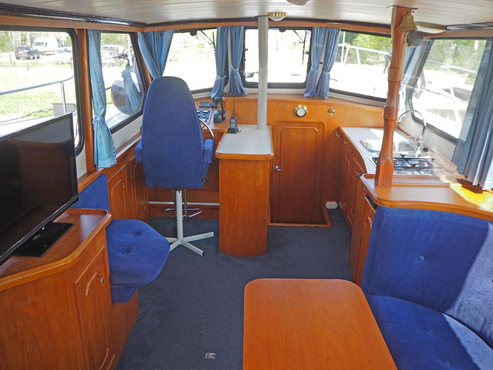 Stuurhuis, Accommodatie